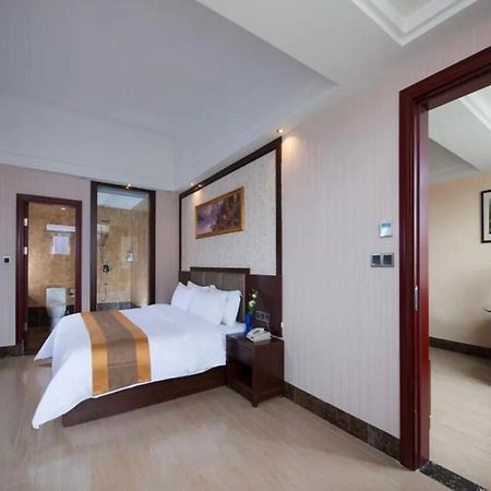 Vienna International Hotel Jieyang Chaoshan Airport Extérieur photo